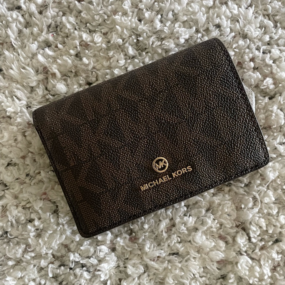 NWT Michael Kors bifold wallet
